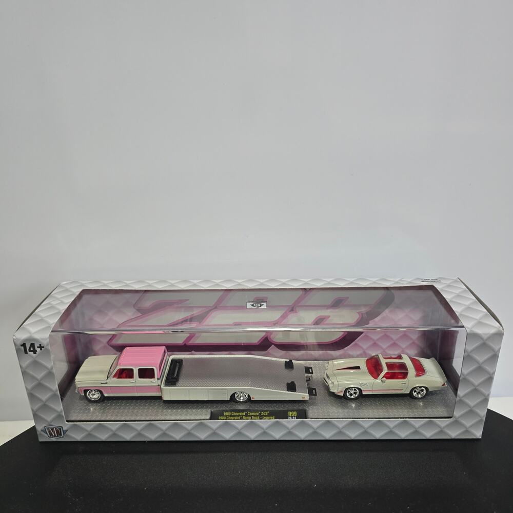 New M2 Machines Car Hauler Pink White 1980 Ramp Truck & 1980 Z28 Camaro